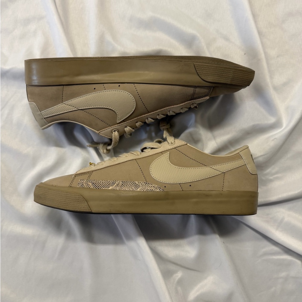 Men's Nike FPAR Blazers Low Size 12 Beige Sneakers